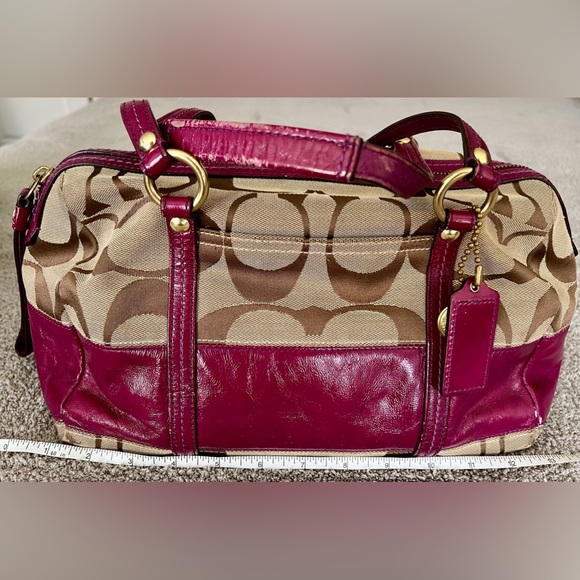 Coach Signature Patent and Canvas Purple and Tan Satchel Shoulder Purse. - Picture 2 of 9